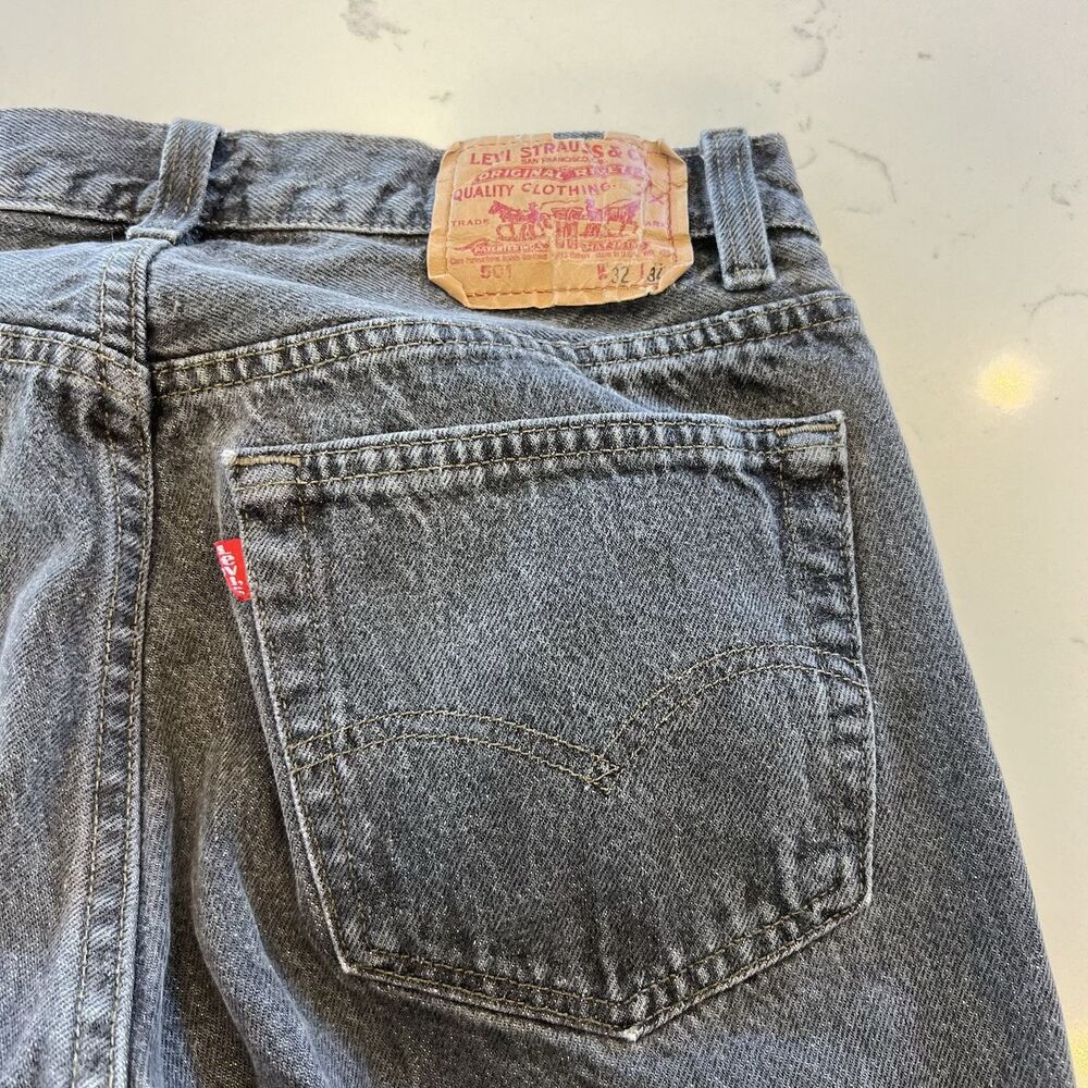 Levi 501 Jeans USA Made Black Wash Size 32x34 80’s Vintage
